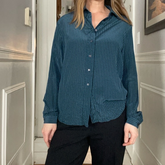 Silk Jones New York button up-Size 10 - Picture 8 of 10